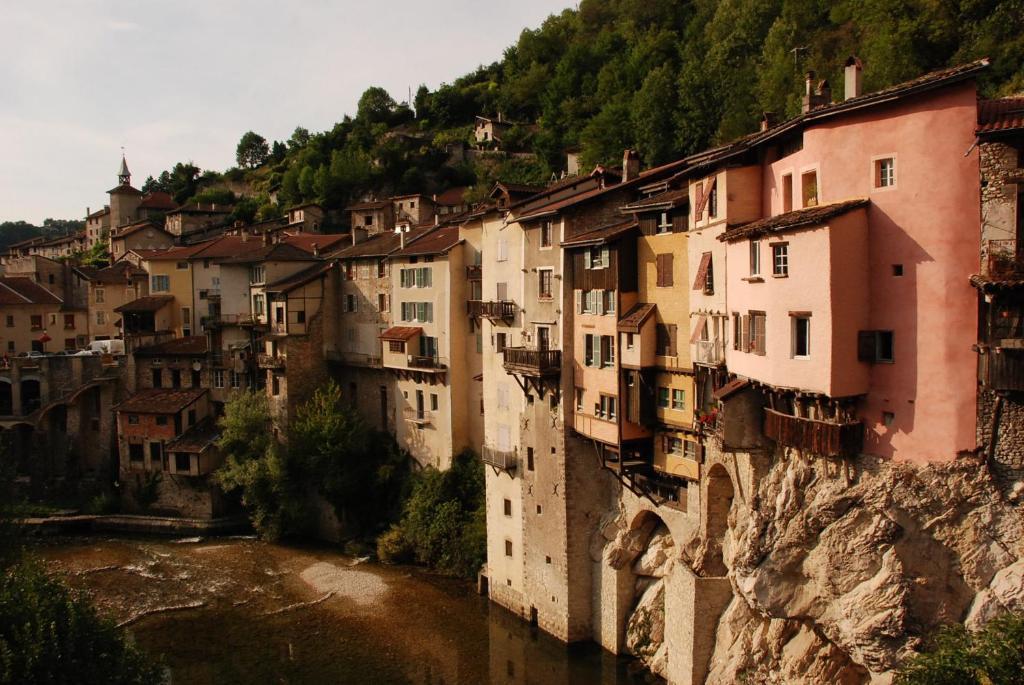 Gite De Fontepaisse Saint-Jean-en-Royans Εξωτερικό φωτογραφία
